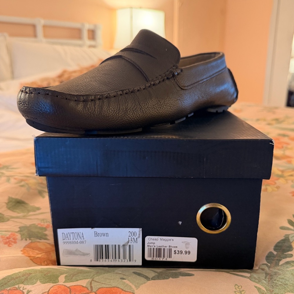 Men's Brown Loafers NWT